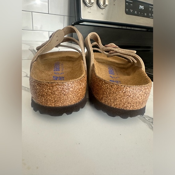 birkenstocks leather softbed - Picture 6 of 6